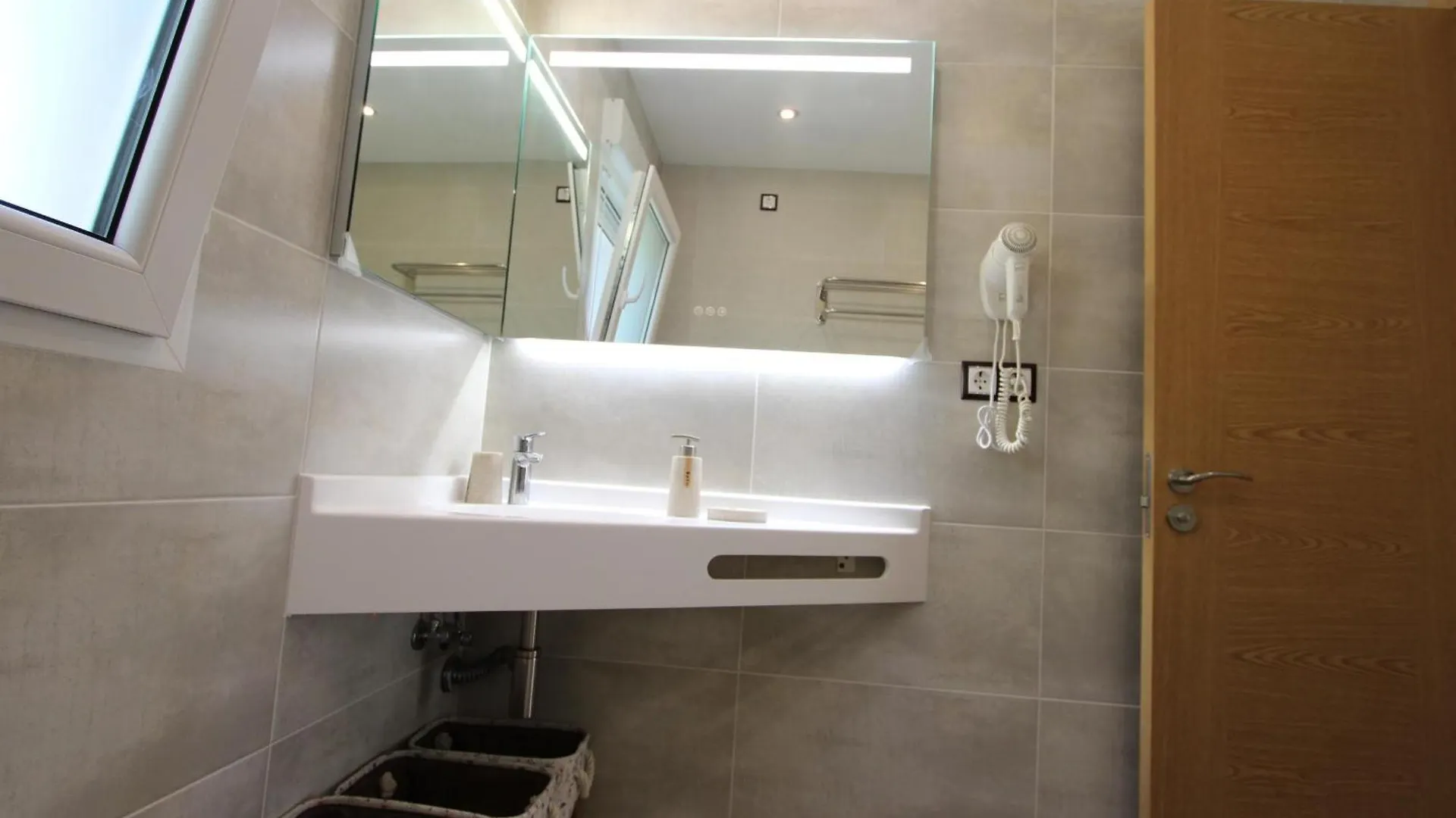 Casa Cerca Del Mar Con Piscina Privada, Aire Opcional, Wifi Gratuito, Mascotas Y Playas Para Perros - Es-184-60 L'Ametlla de Mar