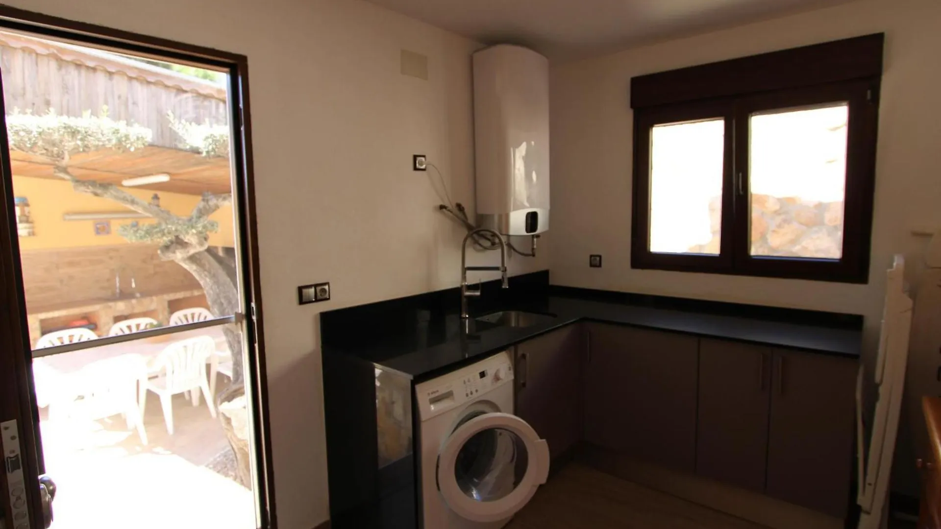 Casa Cerca Del Mar Con Piscina Privada, Aire Opcional, Wifi Gratuito, Mascotas Y Playas Para Perros - Es-184-60 L'Ametlla de Mar Spain